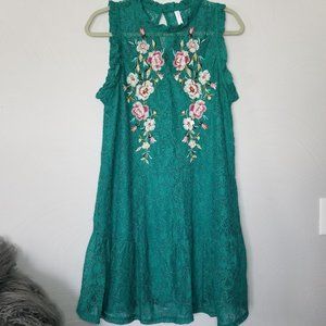 Green Lace Dress with Floral Embroidery